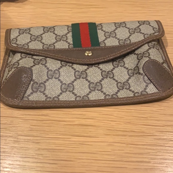 Gucci pouch - Picture 1 of 5